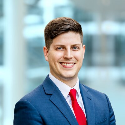 Hunter Pratt, Holtzman Vogel