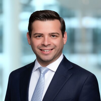 Brian Nieves, Holtzman Vogel
